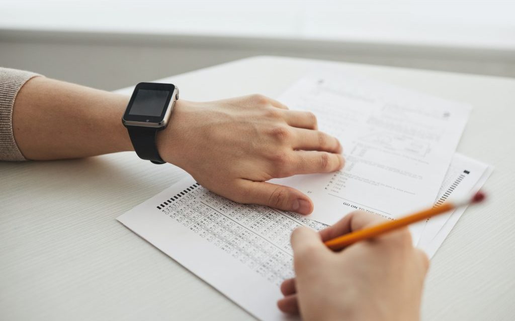 Maximizing Efficiency: Streamlining Grading and Feedback with Digital Tools